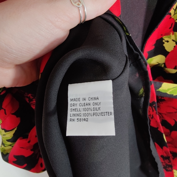 Talbots 100% Silk Red Rose A-Line Midi Dress Size 10 - Picture 4 of 11